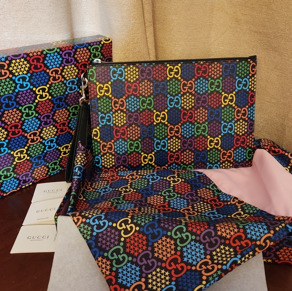Gucci GG Multicolor Psychedelic Supreme Canvas Clutch